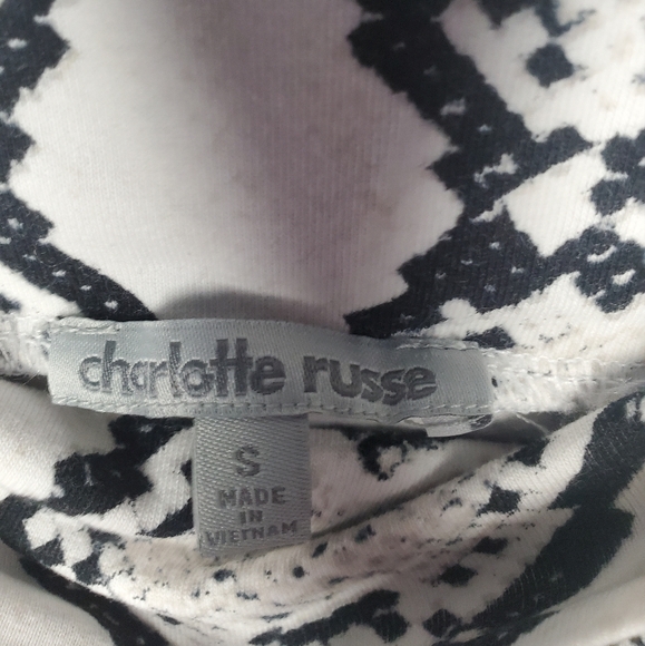 Pre-Loved Black and White Women’s Charlotte Russe Skirt Size Small - Picture 3 of 8